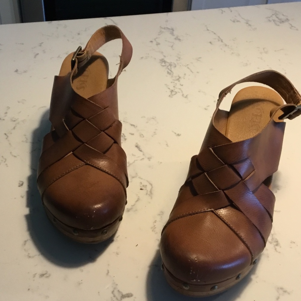 Korks platform shoes